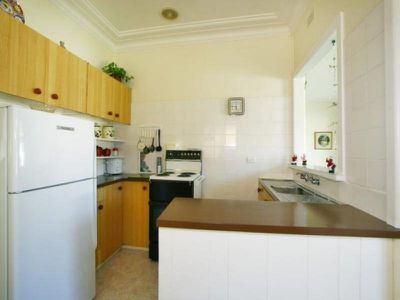 29 Bimbadeen Avenue, West Wollongong