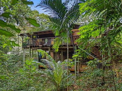 10 Cycas Close, Kamerunga