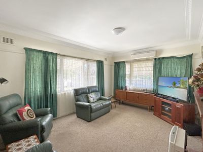 37 Naman Street, Dubbo