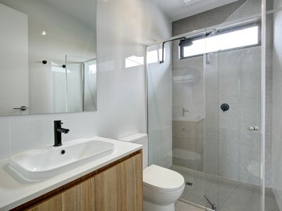 27B Leslie Avenue, Blair Athol