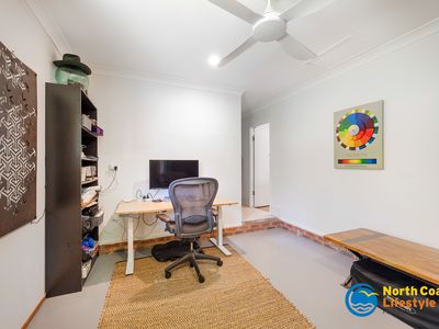 14 Nandroya Avenue, Ocean Shores