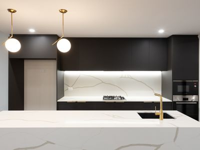 404 / 15 Priory Street, Indooroopilly