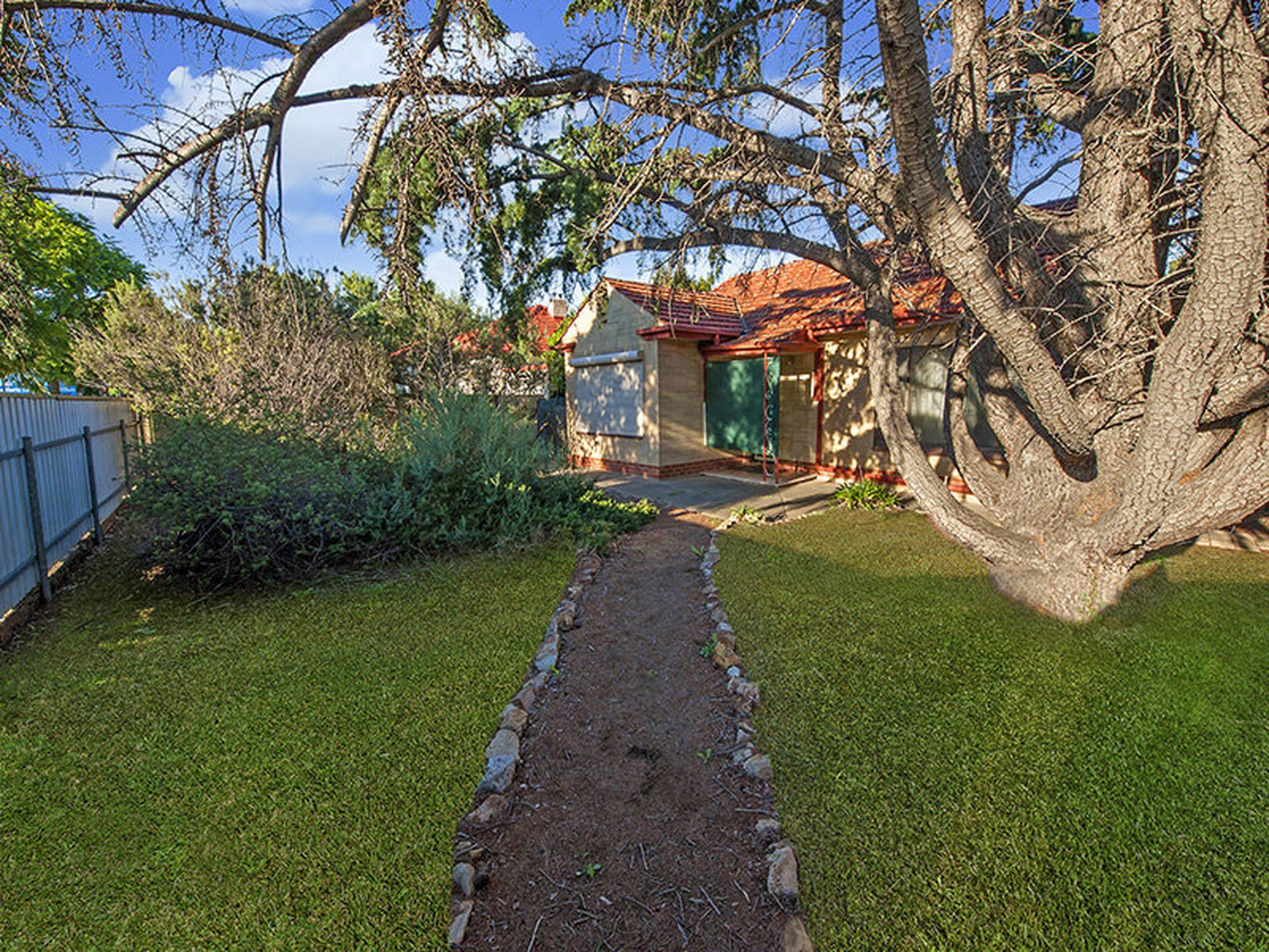 688 Goodwood Road, Daw Park