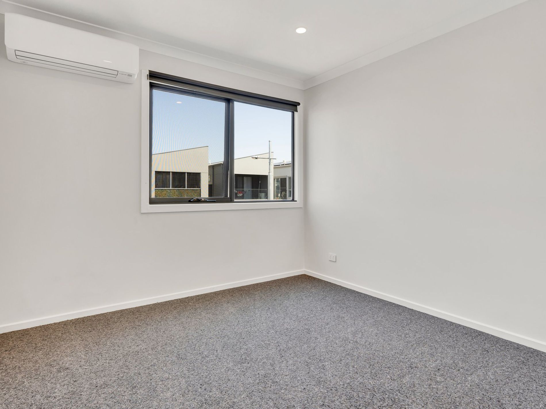 2 Taya Lane, Point Cook
