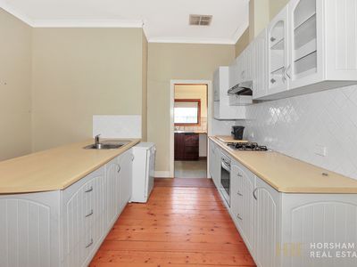 8 Wawunna Road, Horsham