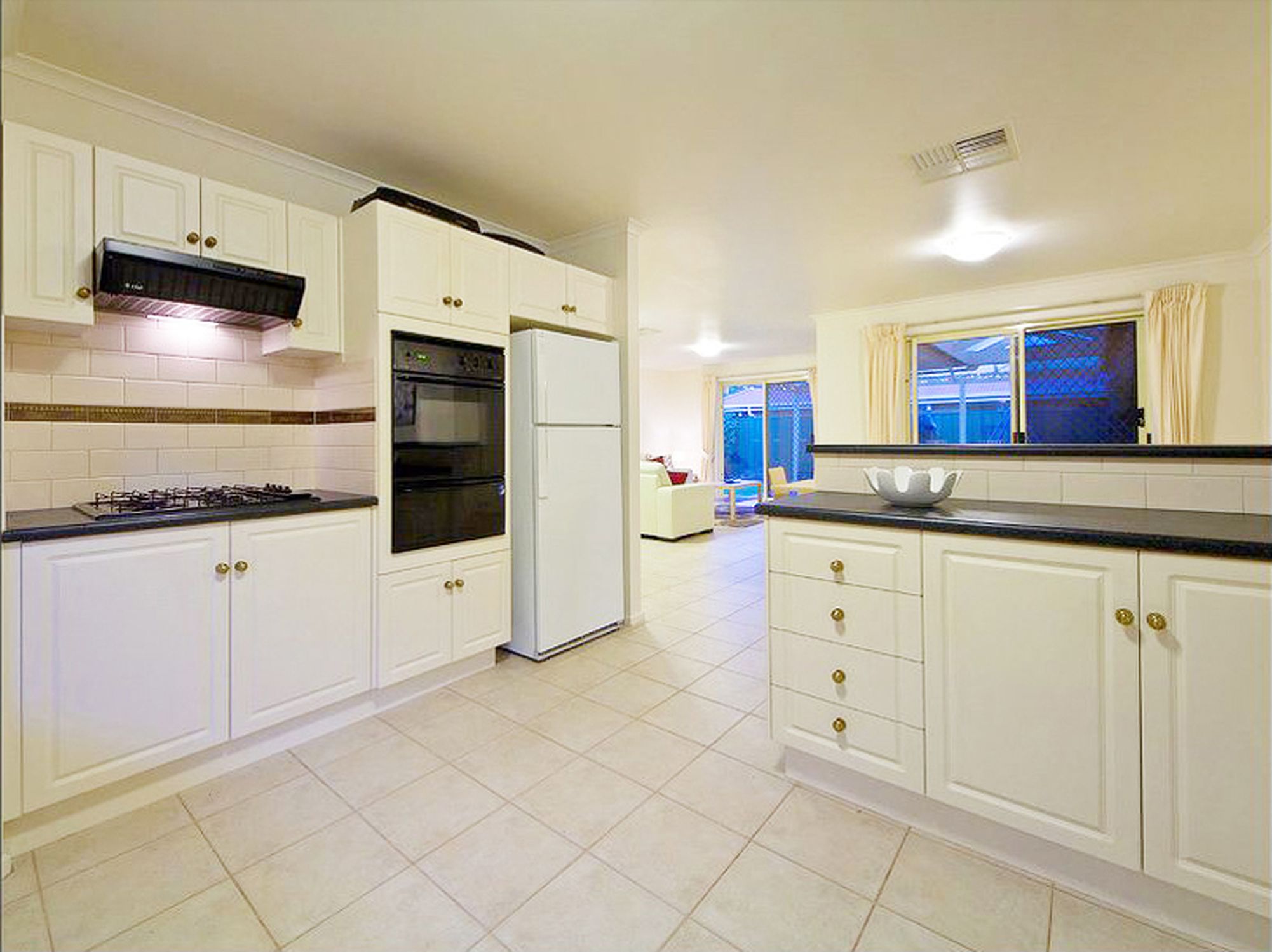 24 Acorn Parade, Oakden