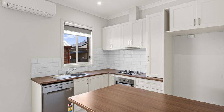 9-11 Palmer Avenue, Euroa