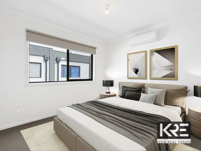 10 / 1 Village Way, Pakenham