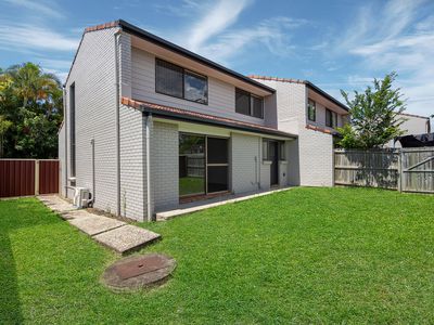 1 / 22 Beverley Avenue, Rochedale South