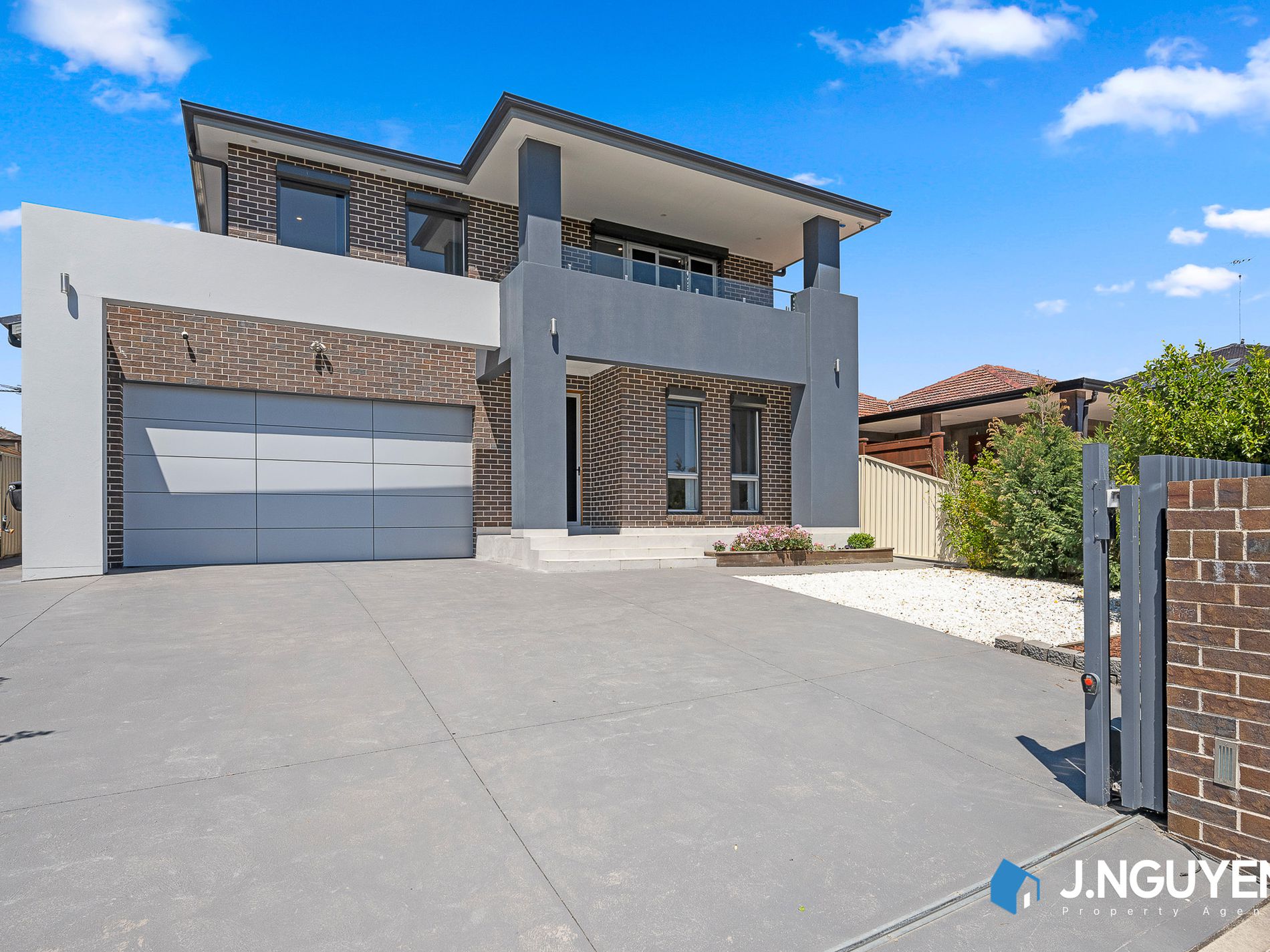 80 Montgomery Road, Bonnyrigg