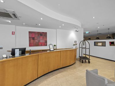 602 / 12 Victoria Avenue, Perth