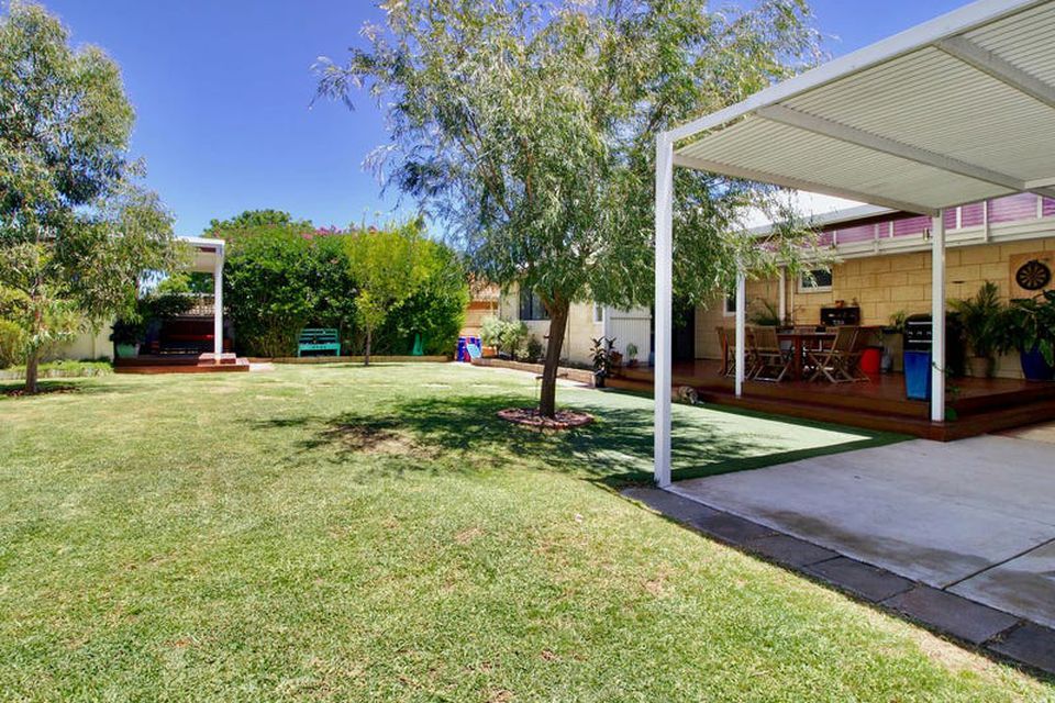 15 Ninda Road , Shoalwater