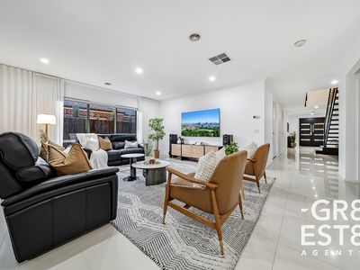 66  Banjo Circuit, Lynbrook