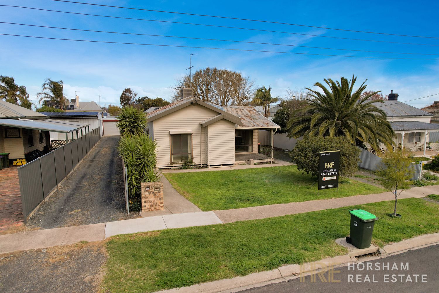 6 Railway Avenue, Horsham