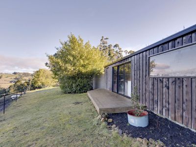 215 Sandhill Road, Cygnet