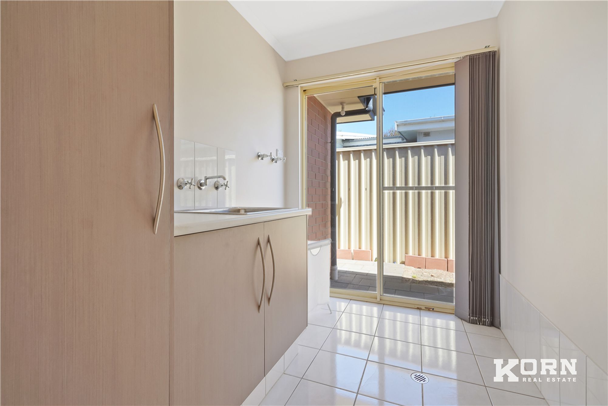 8 Colac Street, Greenacres