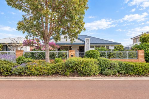 100 Veterans Drive, Byford