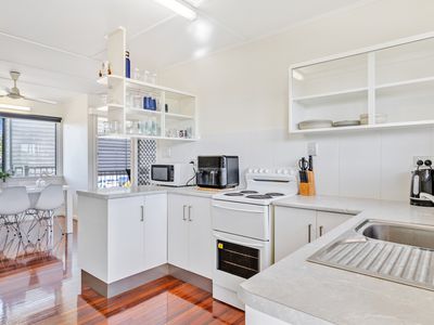 5 Poinciana Street, Cranbrook