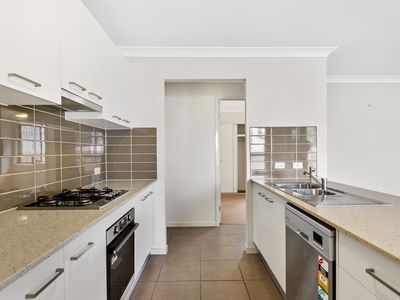 14 Goldenwood Crescent, Fernvale