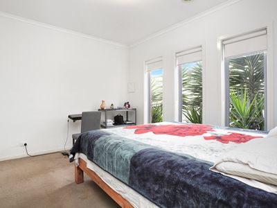 1 / 7 Georgia Crescent, Werribee