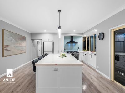 17 Cottonwood Circuit, North Lakes