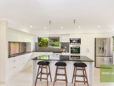 3 Cassia Court, Annandale