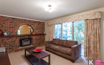 10 Sugarloaf Road, Beaconsfield Upper