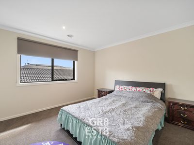 65 Aquatic Drive, Cranbourne West