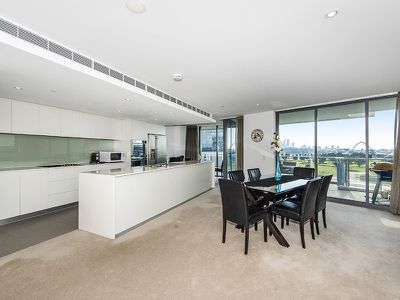 603 / 21 Bow River, Burswood