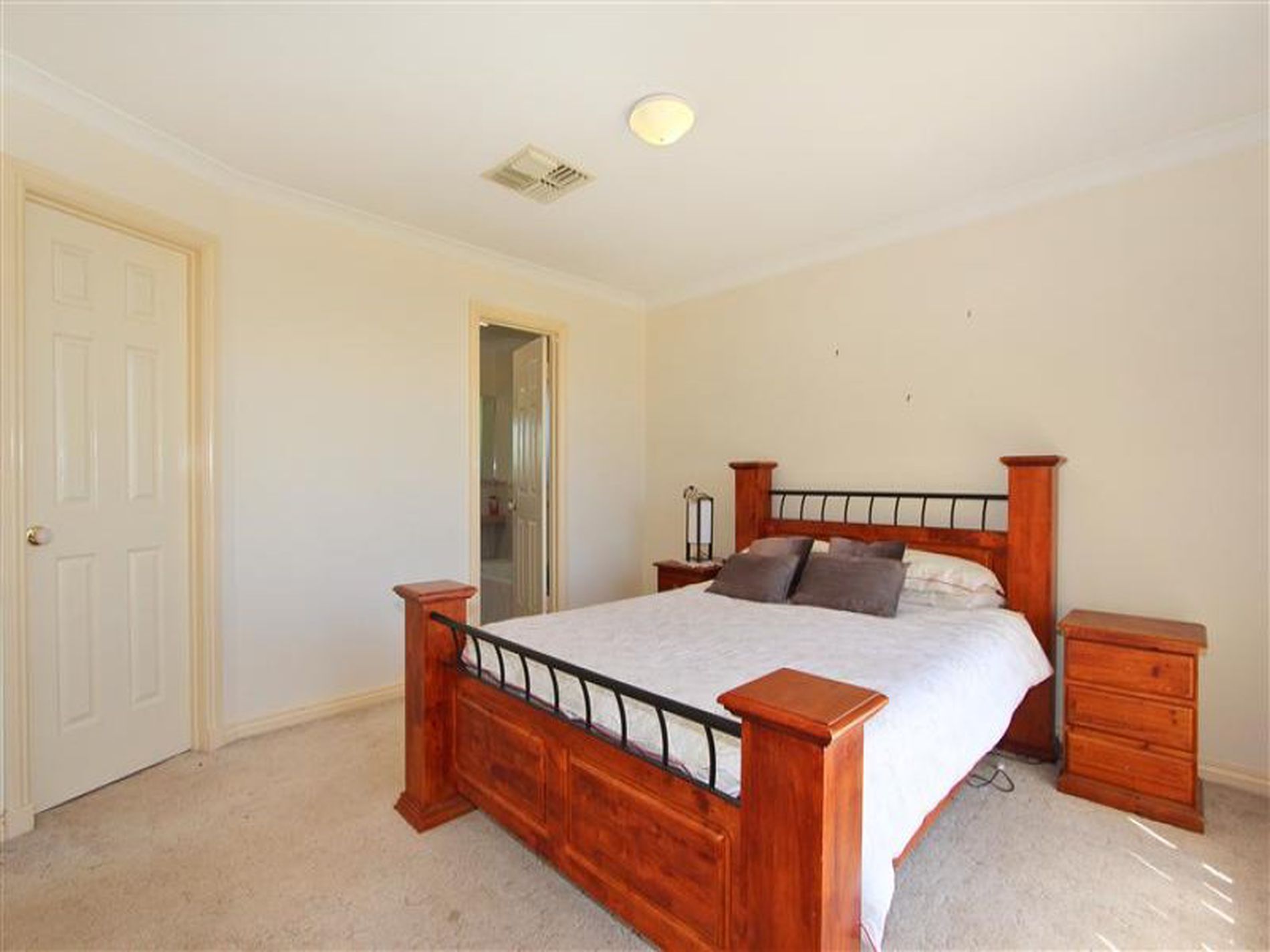 1B Ramus Circle, Kalgoorlie