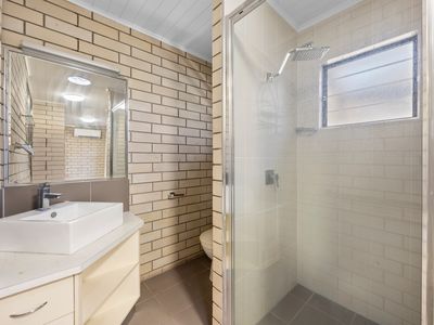 15 Jasmine Court, Annandale