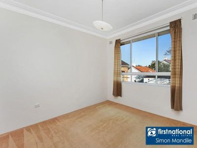 6 / 5 Pittowen Avenue, Arncliffe