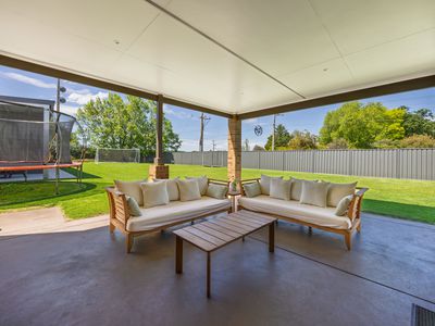 2 Brolga Place, Sale