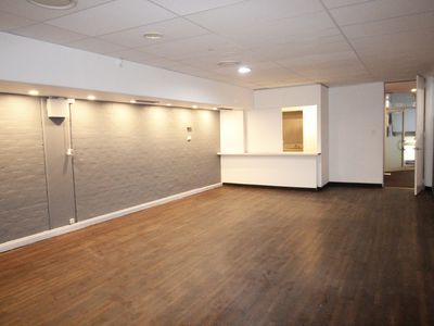 1A  / 7  Parkes St , Parramatta