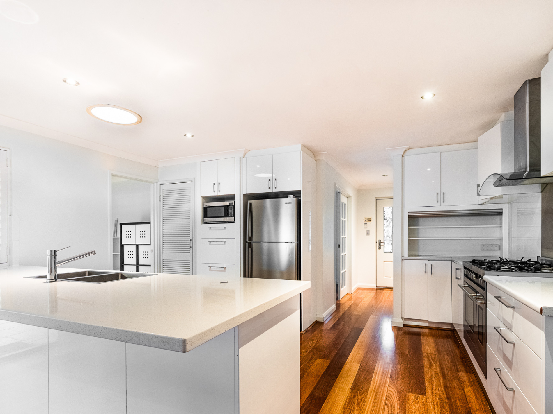 220 Summerlakes Parade, Ballajura