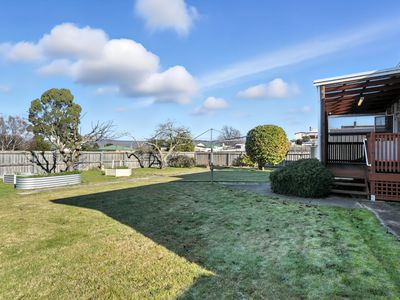 11 Queen Street, Campbell Town