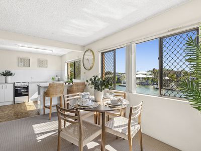 2 / 22 Pangarinda Place, Mooloolaba