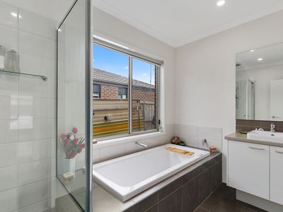 42 Cascade Avenue, Wallan