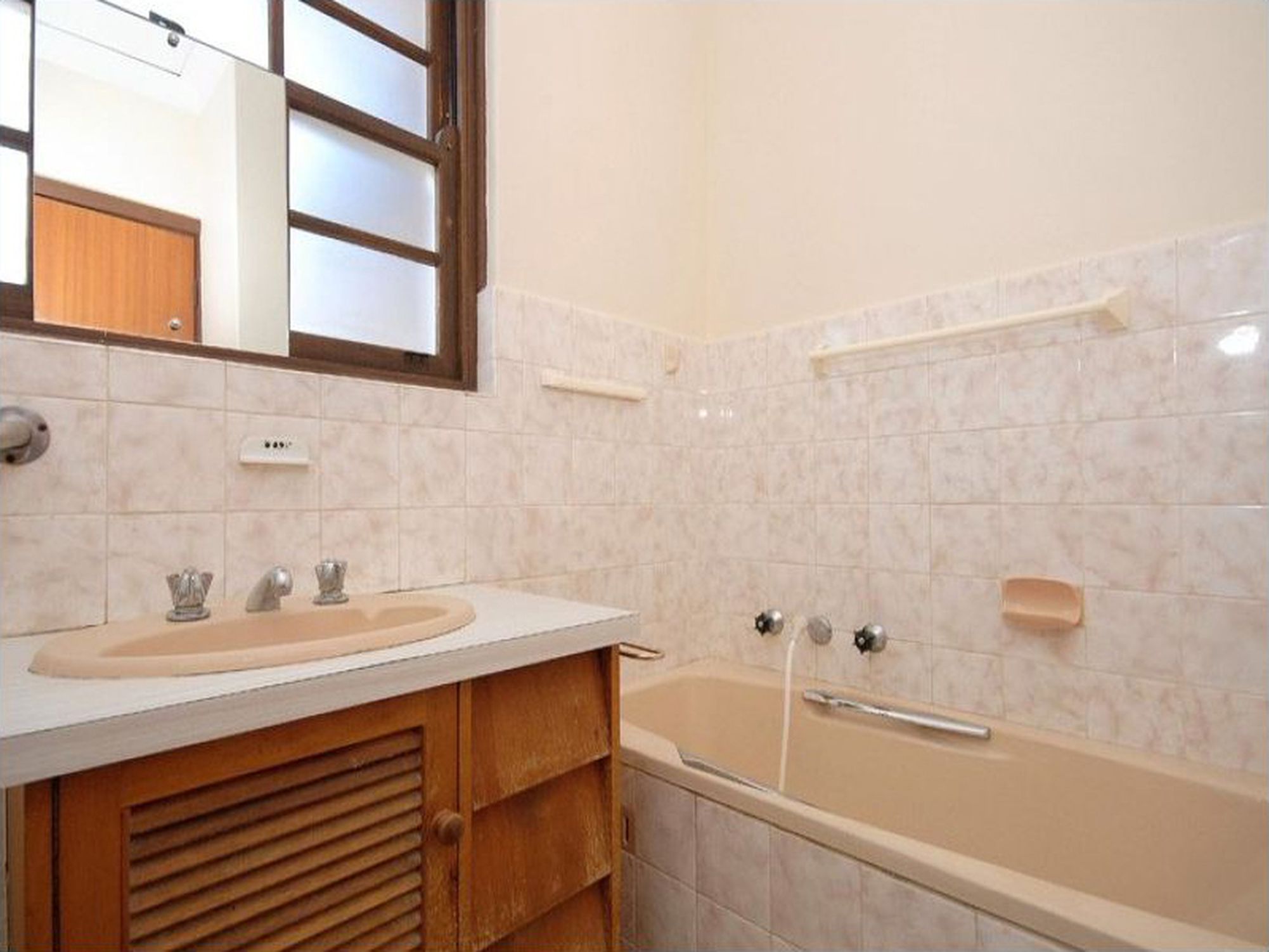 4 / 21A Windsor Road, Glenside