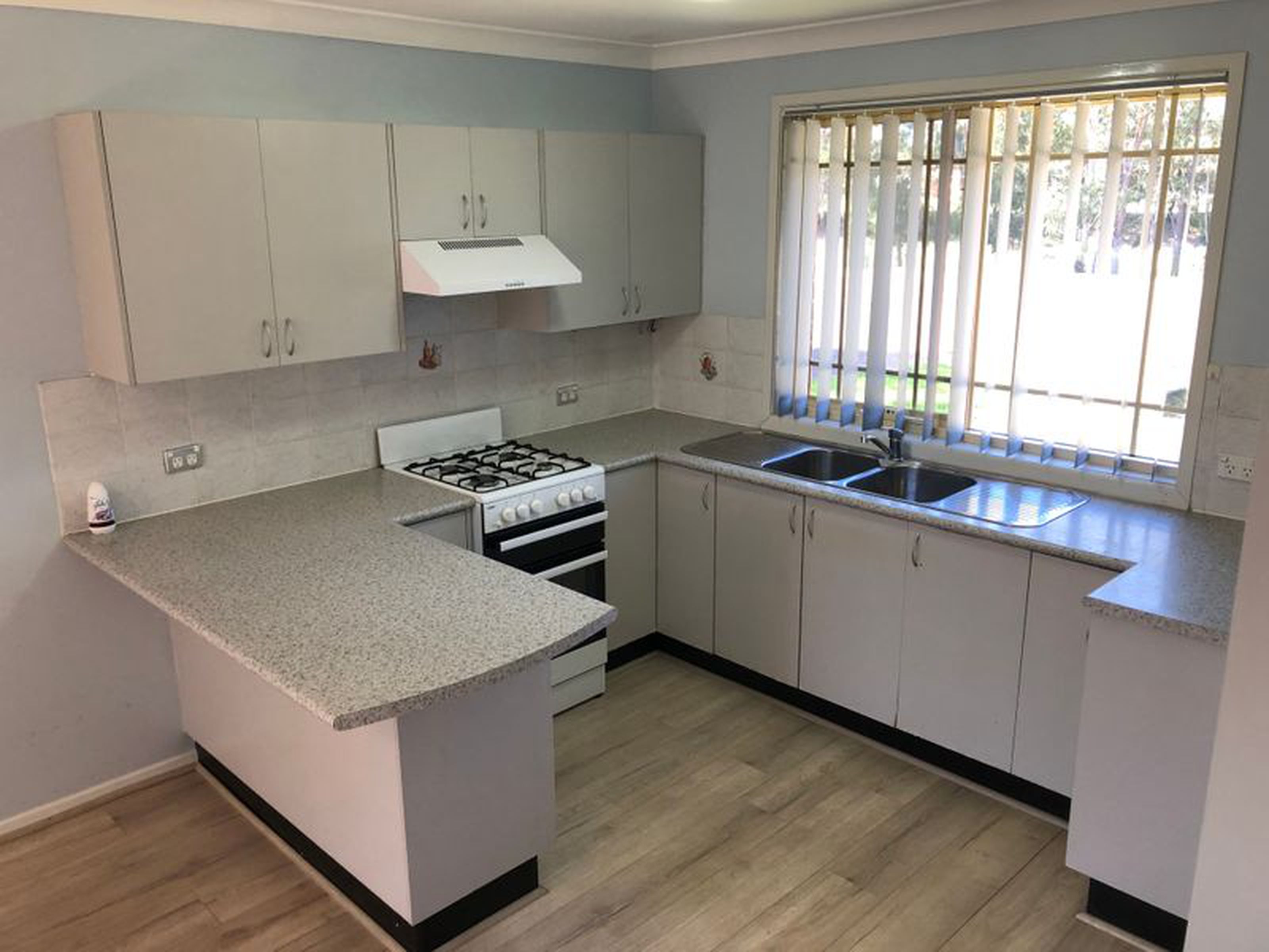 26 Henze Crescent, CLAREMONT MEADOWS