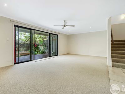 2 / 3 Bindaree Way, Ocean Shores