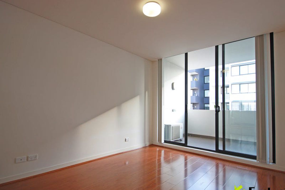 311 / 4 Mackinder Street, Campsie