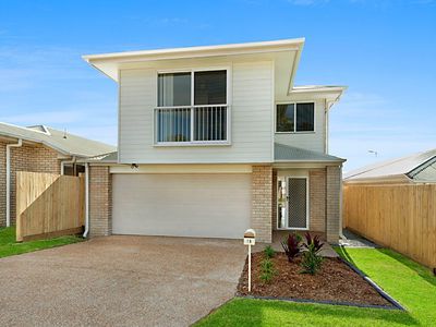 18 Mcveigh Street, Pimpama