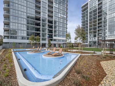 509 / 104 Easty Street, Phillip