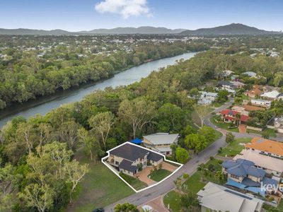 14 Regatta Crescent, Douglas