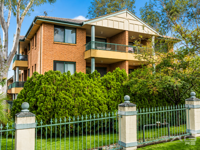 4/13-17 Bailey Street, Westmead