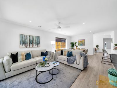 6 Sparland Street, Manor Lakes