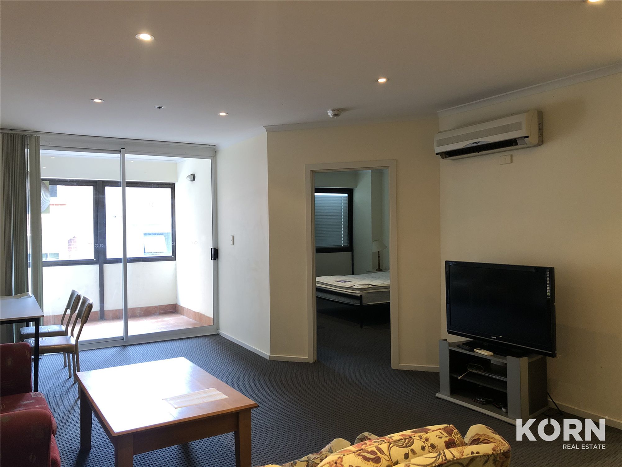 33 / 65 King William Street, Adelaide