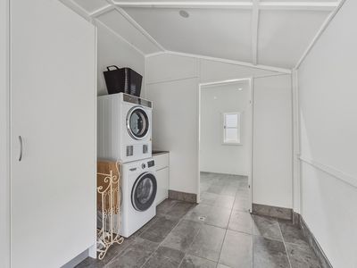 8 Foxlow Street, Captains Flat