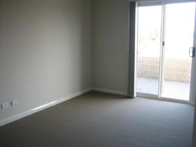 6 / 78 Addison Street, Lake Illawarra